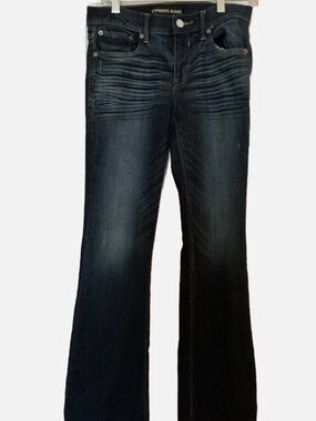 Express Dark Wash Mia Bootcut Mid Rise Jeans Size 8 short excellent condition